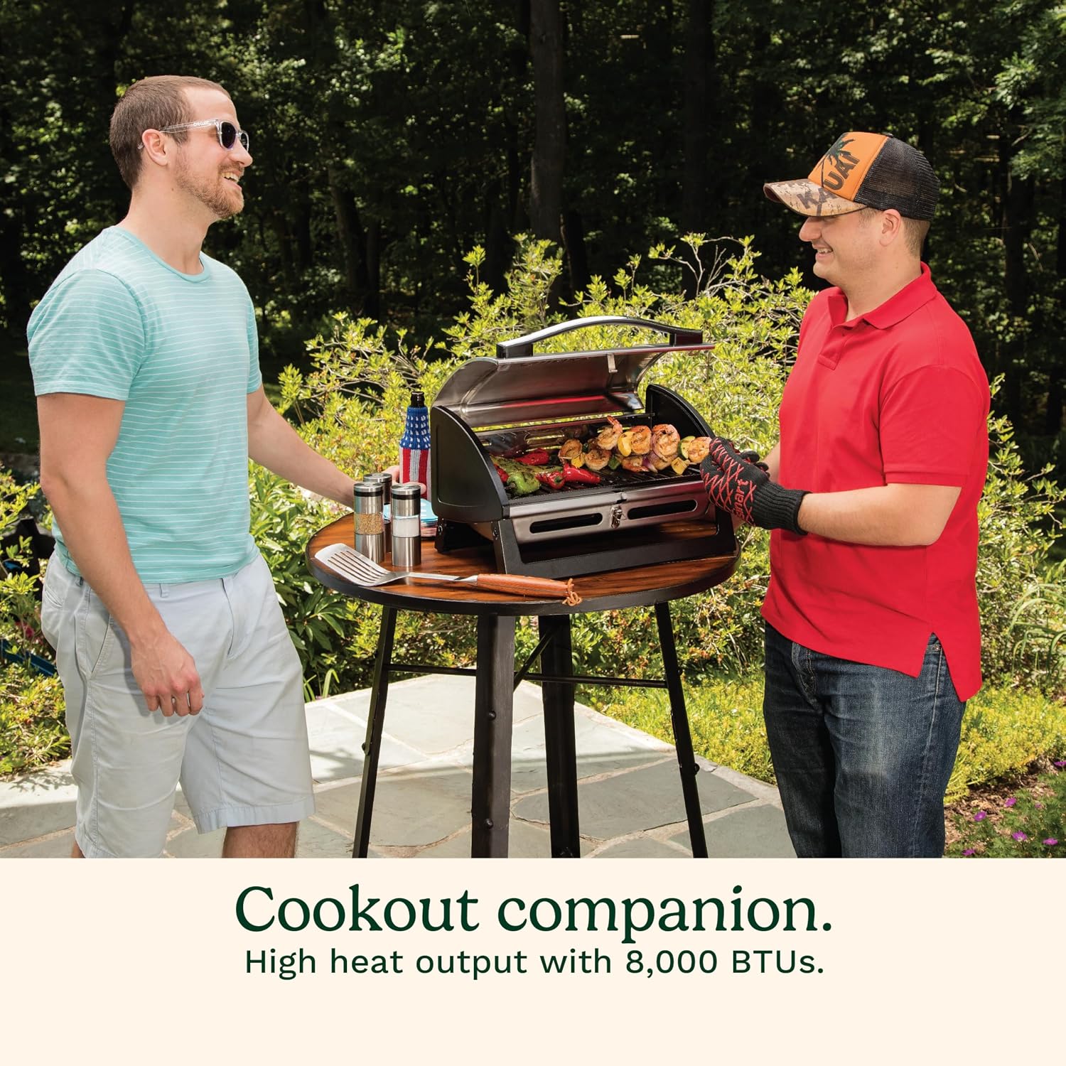 Cuisinart Gas Grill with Locking Lid, Portable, 8,000 BTU, 10 lbs. - Image 4